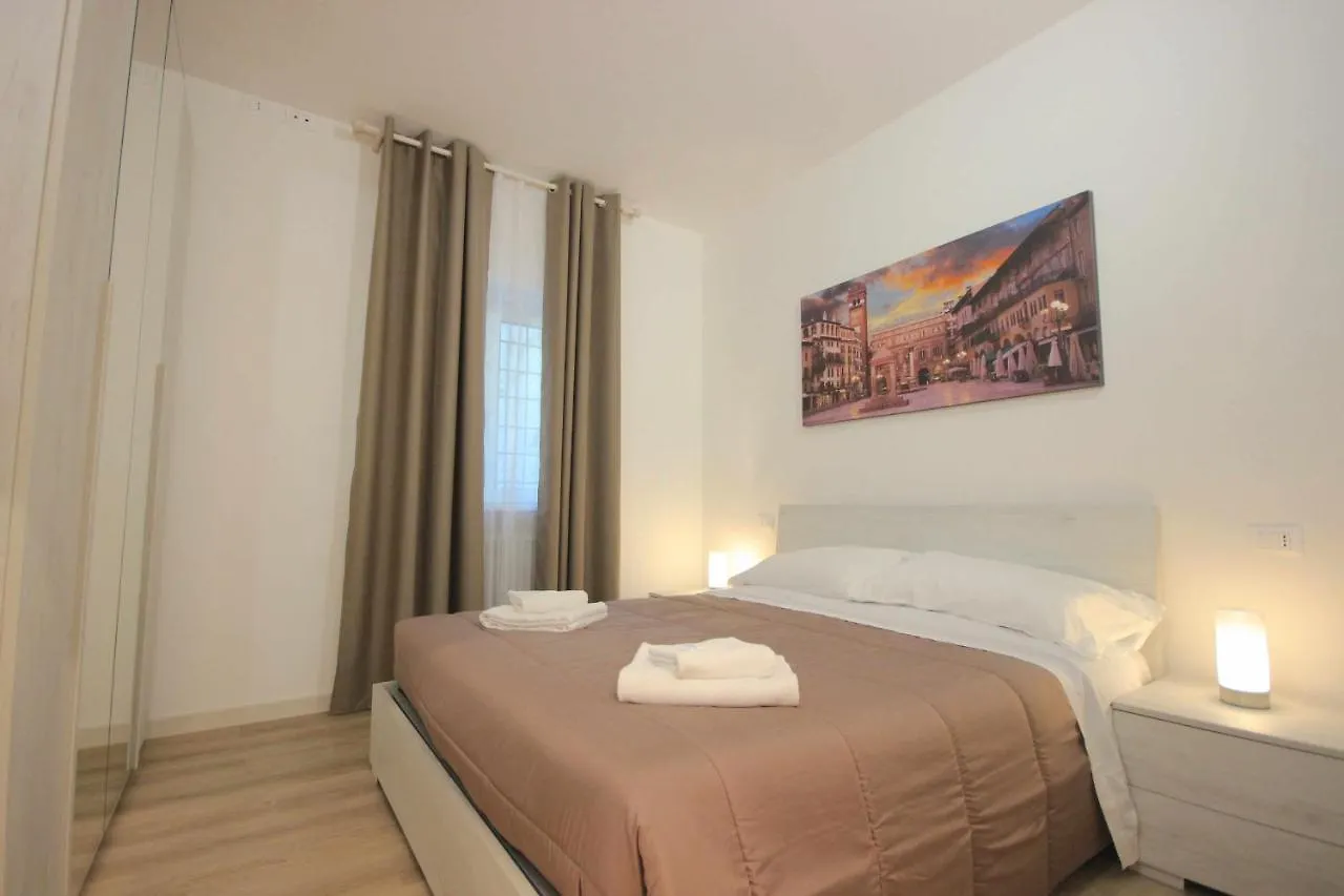 Case Vr Holiday Canter House Verona Apartment